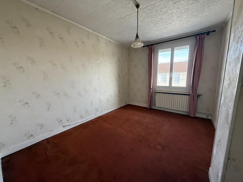 Maison - 80 m² - 5 pièces