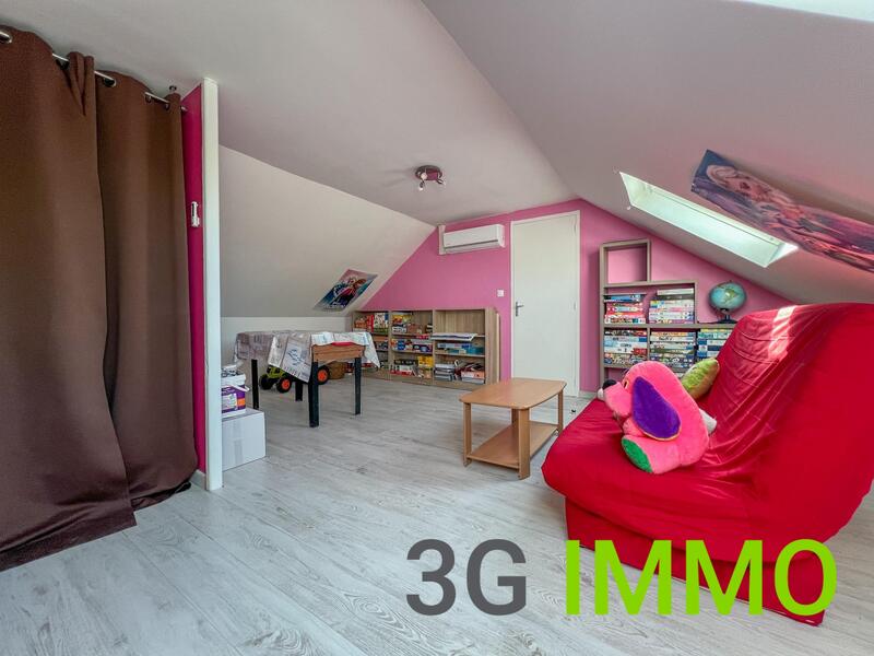 Maison - 152 m² - 8 pièces