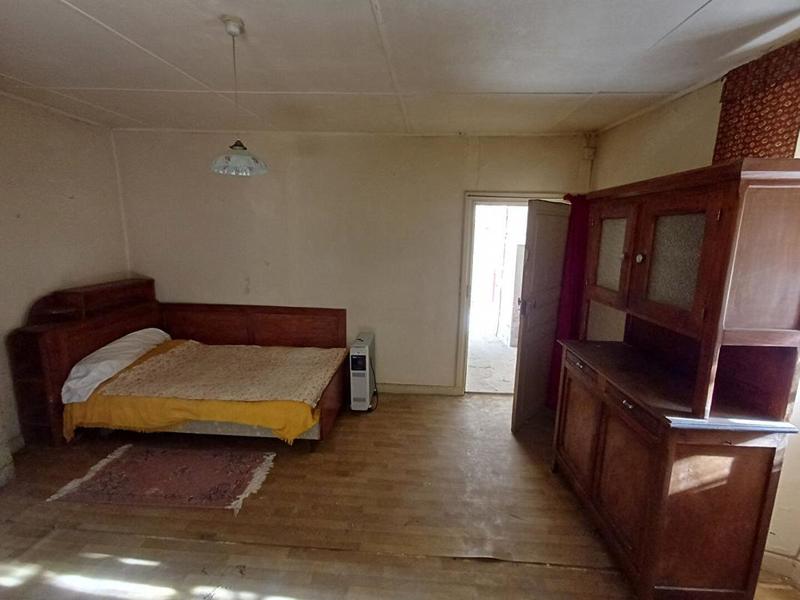 Maison - 140 m² - 9 pièces