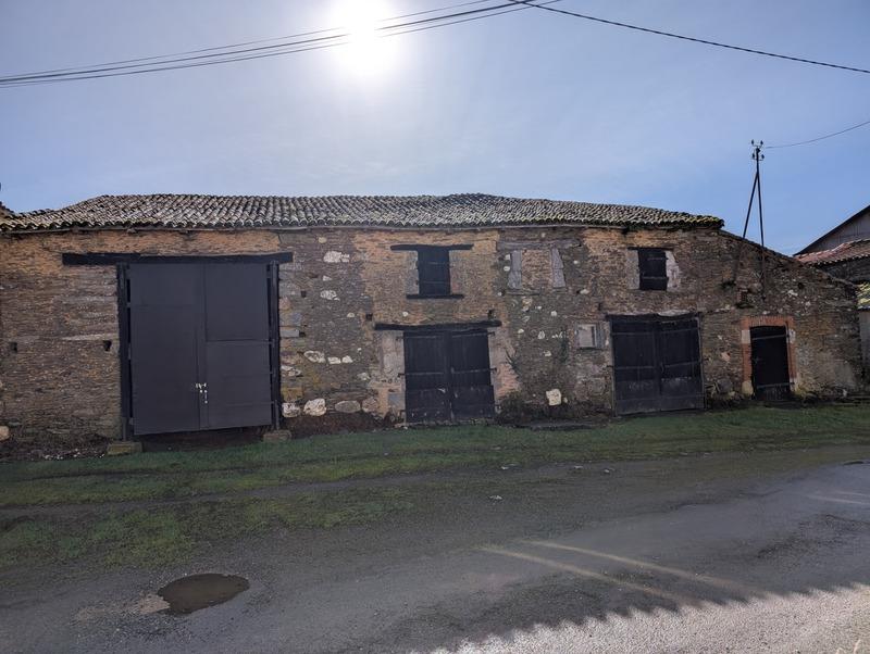 Longère - 197 m² - 9 pièces