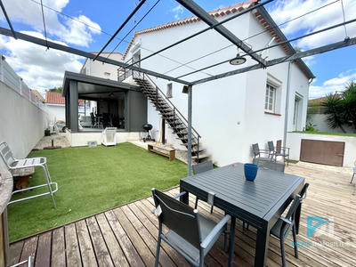 Villa - 164 m² - 6 pièces