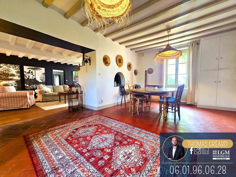 Longère - 240 m² - 8 pièces