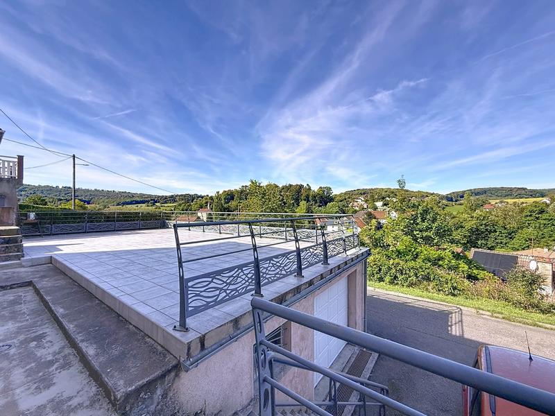 Maison - 120 m² - 5 pièces