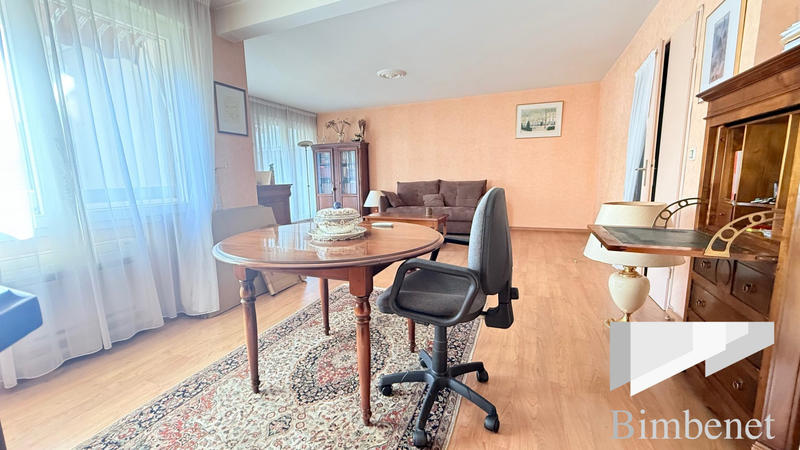 Appartement - 80 m² - 4 pièces