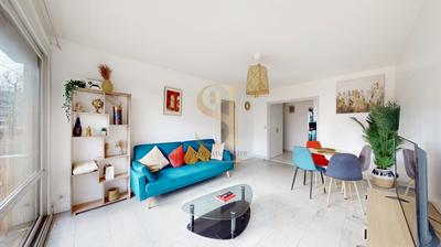 Appartement - 92 m² - 5 pièces