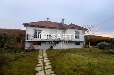 Maison - 91 m² - 4 pièces