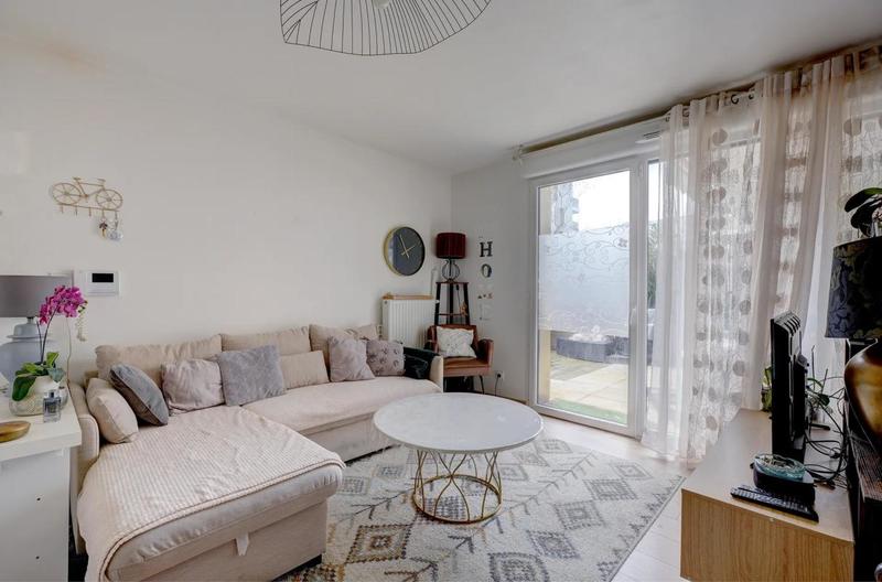 Appartement - 84 m² - 4 pièces