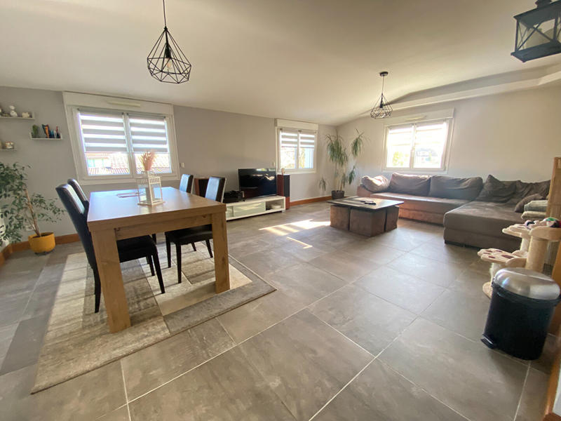 Maison - 105 m² - 5 pièces