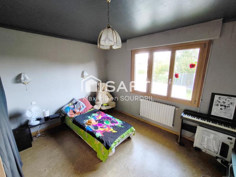 Maison - 200 m² - 10 pièces