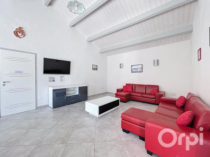 Maison - 187 m² - 5 pièces