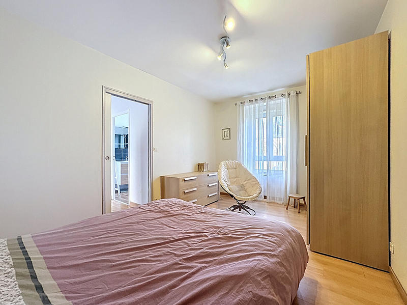 Maison - 150 m² - 8 pièces