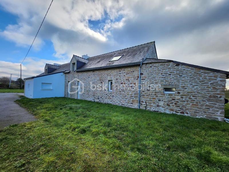 Maison en pierre - 160 m² - 6 pièces