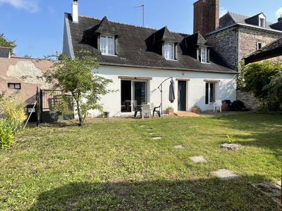 Maison - 110 m² - 5 pièces