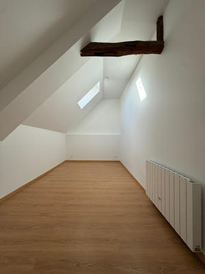 Maison - 83 m² - 5 pièces