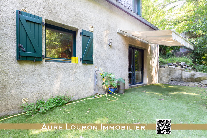 Maison - 196 m² - 7 pièces