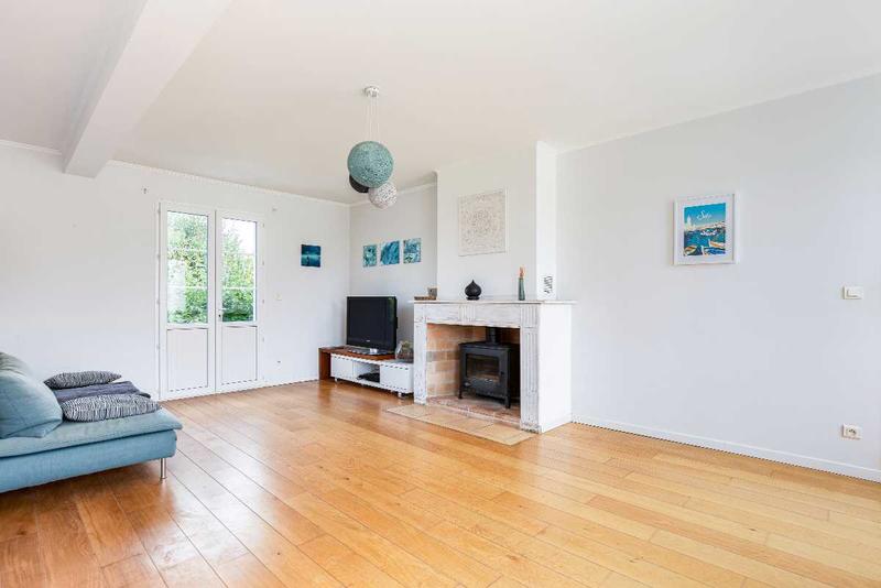 Maison - 180 m² - 7 pièces