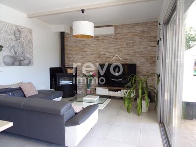 Villa - 206 m² - 7 pièces