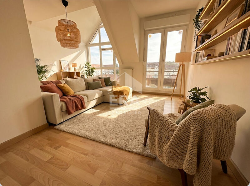 Appartement - 90 m² - 4 pièces