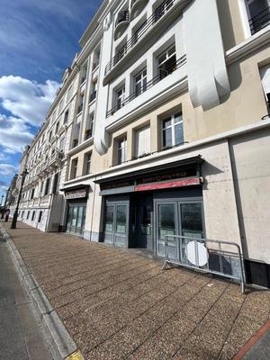 Local commercial - 140 m²