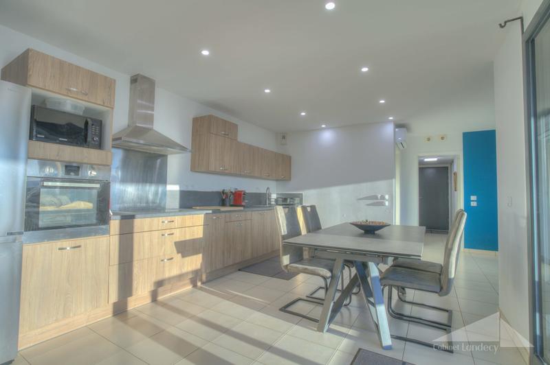 Villa - 107 m² - 4 pièces