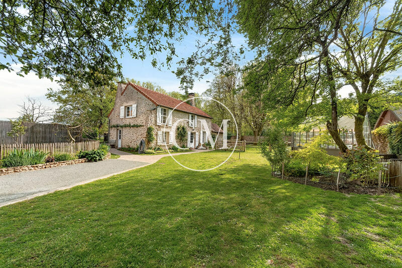 Maison - 112 m² - 6 pièces