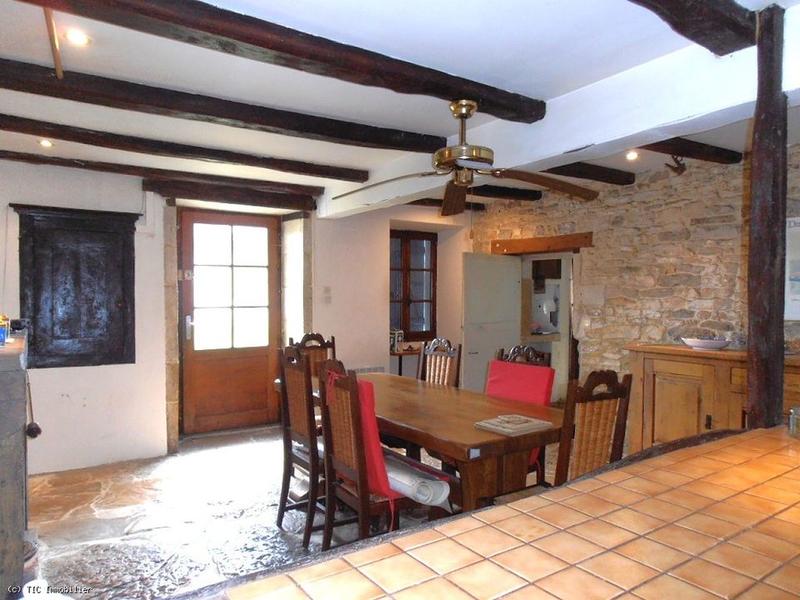 Maison de campagne - 180 m² - 7 pièces