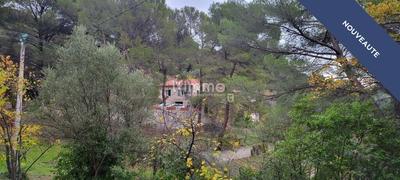 Propriété - 220 m² - 7 pièces