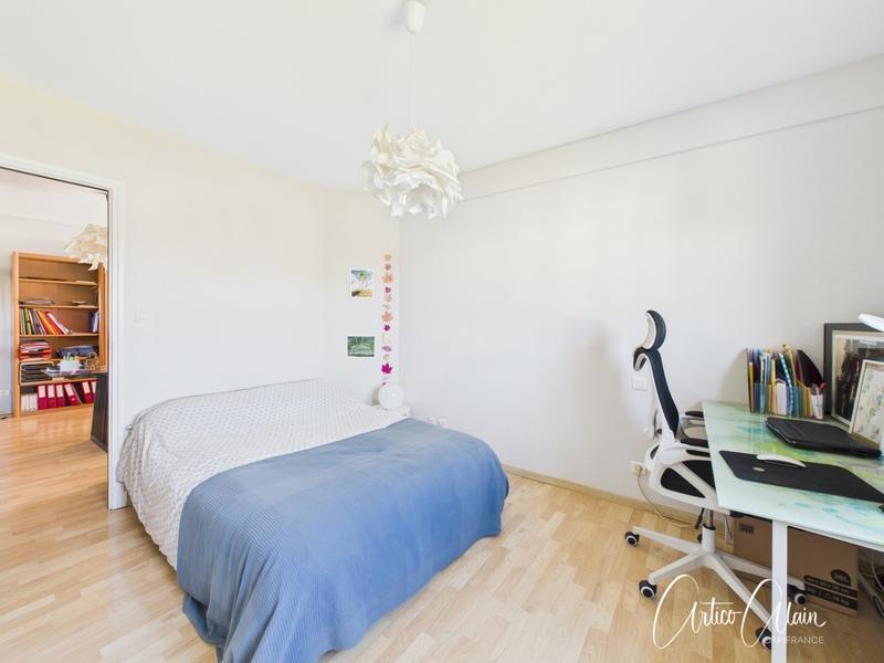 Maison - 172 m² - 6 pièces