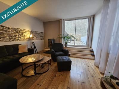 Maison - 138 m² - 7 pièces