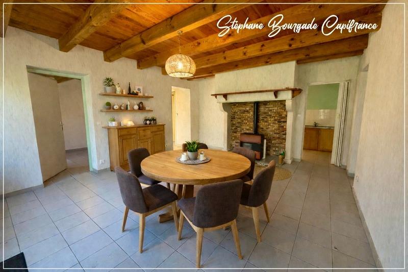 Maison - 90 m² - 5 pièces