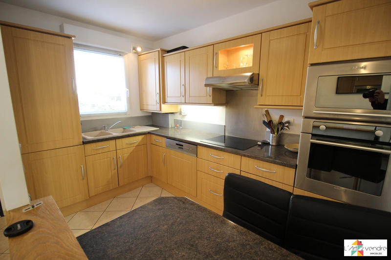 Maison - 84 m² - 5 pièces