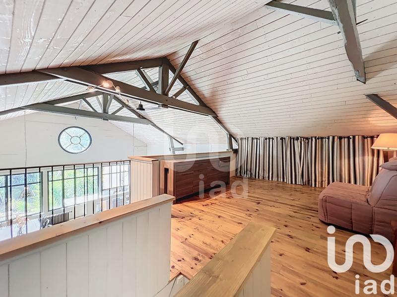 Maison - 270 m² - 5 pièces