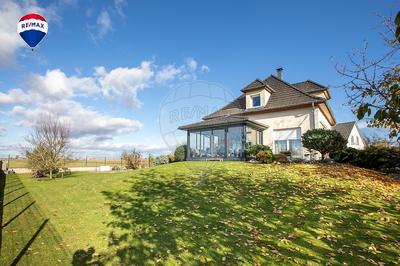 Maison - 142 m² - 5 pièces