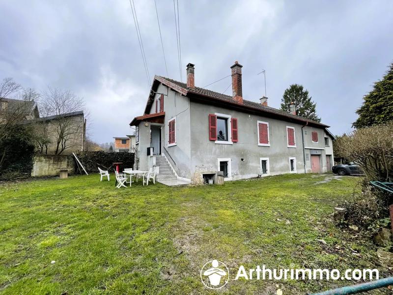 Maison - 125 m² - 10 pièces