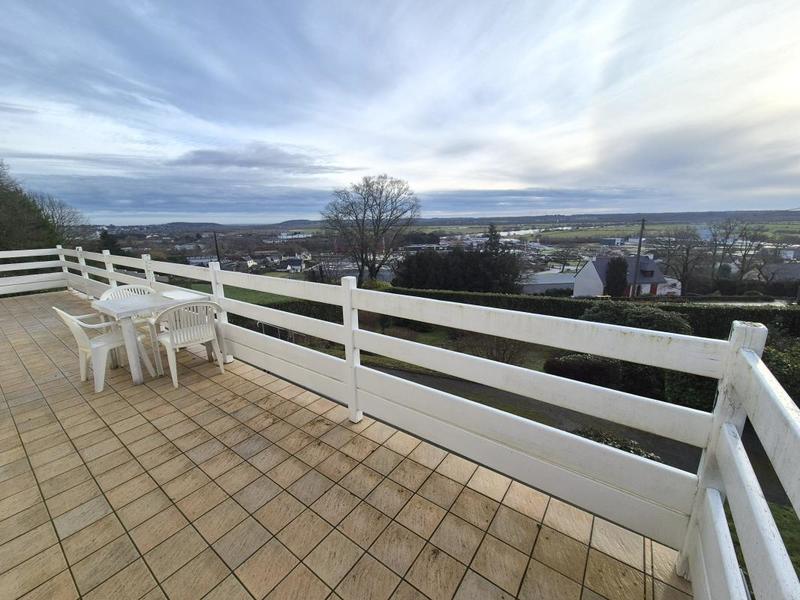 Maison - 122 m² - 4 pièces