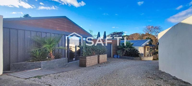 Maison - 363 m² - 12 pièces