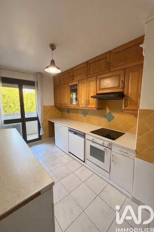 Appartement - 75 m² - 4 pièces