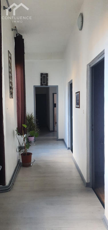 Maison - 170 m² - 6 pièces