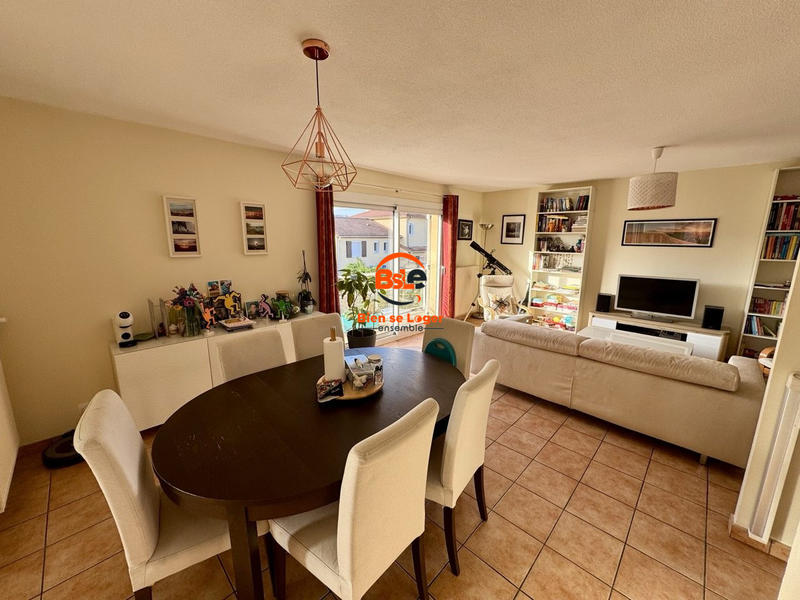 Maison - 120 m² - 5 pièces