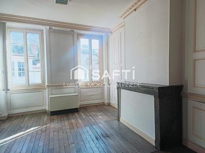 Appartement - 91 m² - 3 pièces