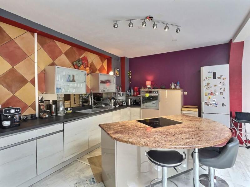 Loft - 113 m² - 3 pièces