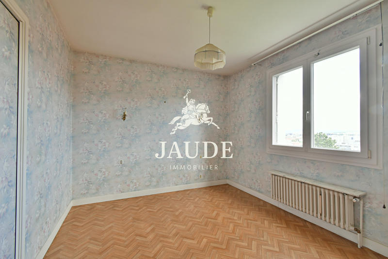 Maison - 200 m² - 7 pièces