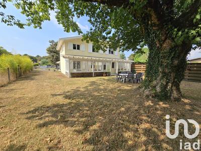 Maison - 128 m² - 5 pièces