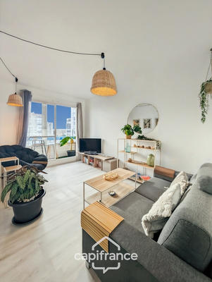 Appartement - 80 m² - 5 pièces