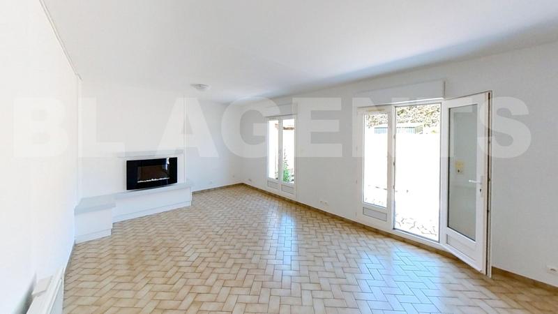 Pavillon - 80 m² - 3 pièces