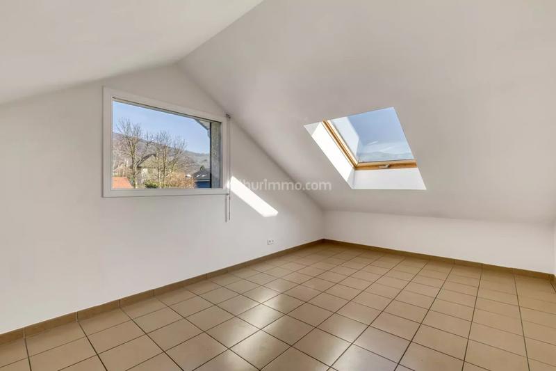 Maison - 147 m² - 8 pièces