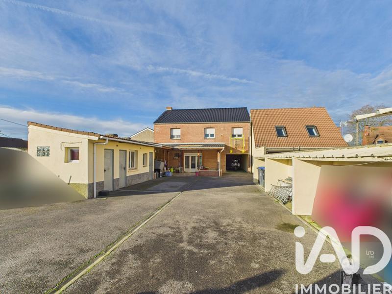 Maison - 153 m² - 7 pièces