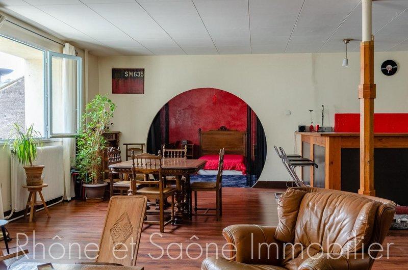 Appartement - 120 m² - 3 pièces