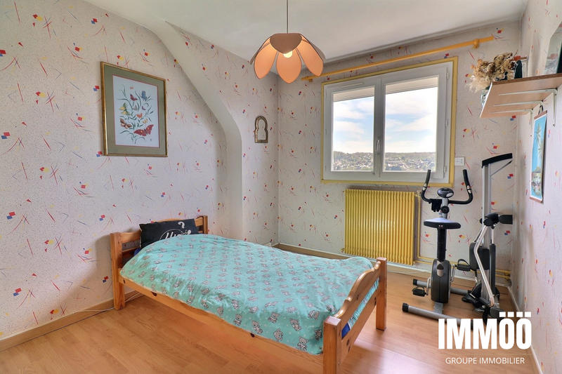 Maison - 142 m² - 6 pièces