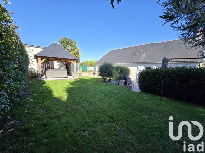 Maison - 166 m² - 8 pièces